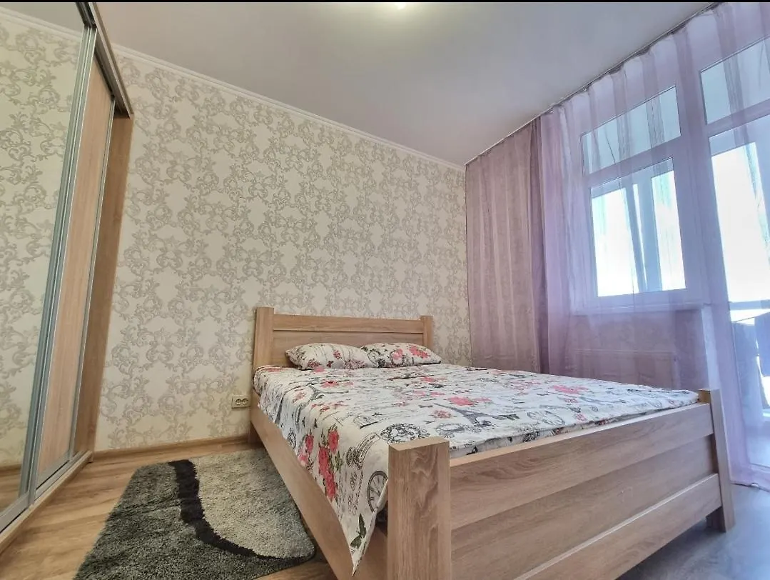 Апартаменты Квартира Метро Харківська, Позняки Жк Лебединий Киев